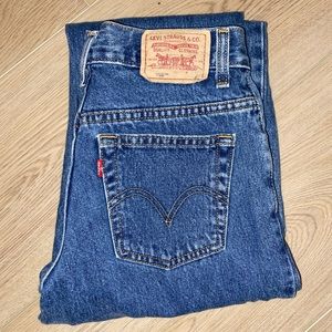 Vintage Levi’s 550 Relaxed Fit Jeans 6S